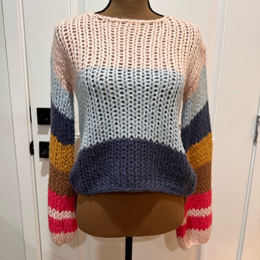 Colorful striped knit sweater with amazing ballon sleeves  XS-S